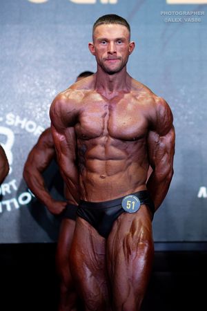 СLASSIC PHYSIQUE +178